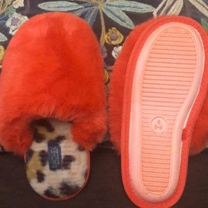 Soft and Comfy Rachel Roy slippers.